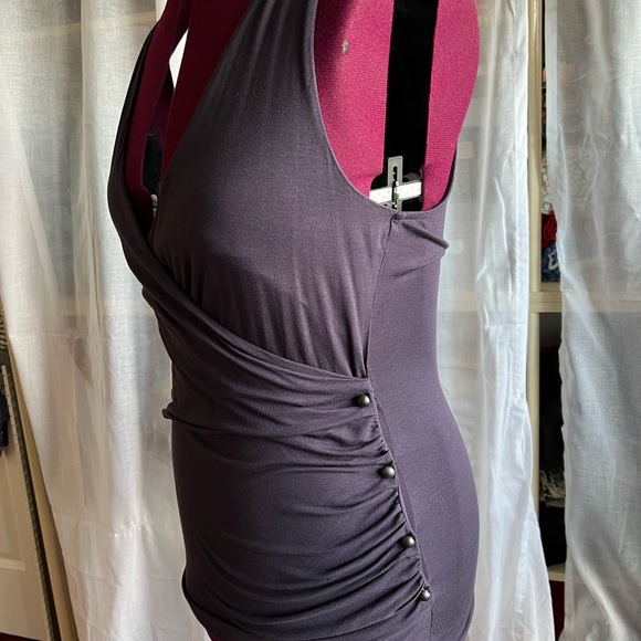 Ann Taylor sleeveless jersey blouse/ crossover tank with buttons.  Size medium. - Picture 3 of 7